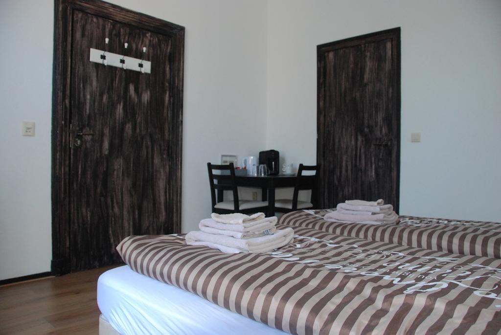 Tienraij B&B Eten&Zo מראה חיצוני תמונה